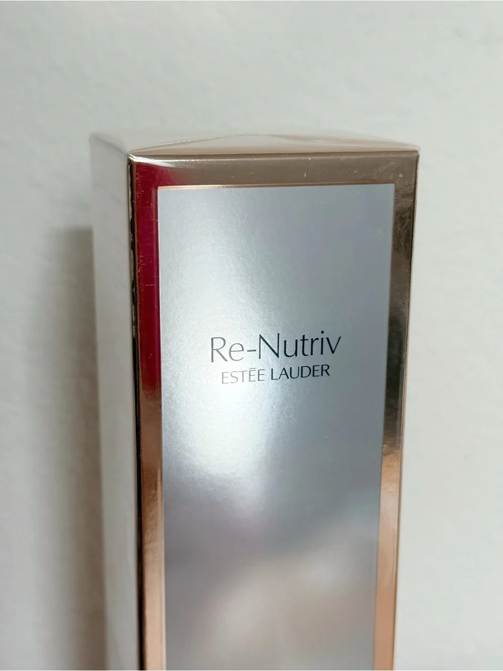 Estee Lauder Re-Nutriv Ultimate Lift Regenerating Youth Treatment Lotion